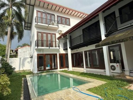 Exterior - 05 Bedroom Unfurnished House for Rent in Thalawathugoda (A6434)