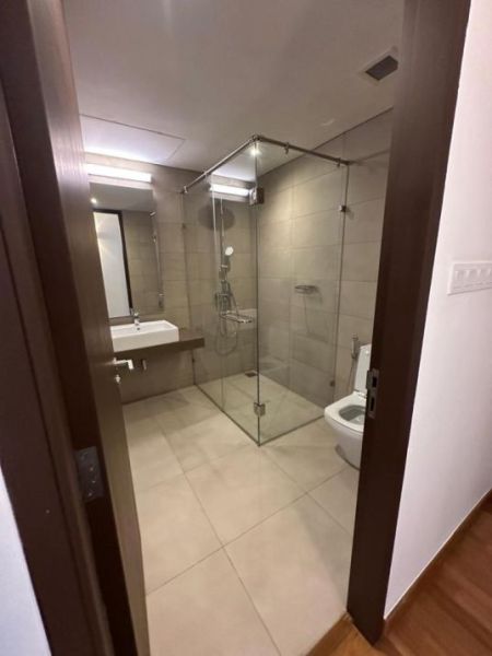 Bathroom - 447 Luna Tower Furnished Apartment for Sale - A37770