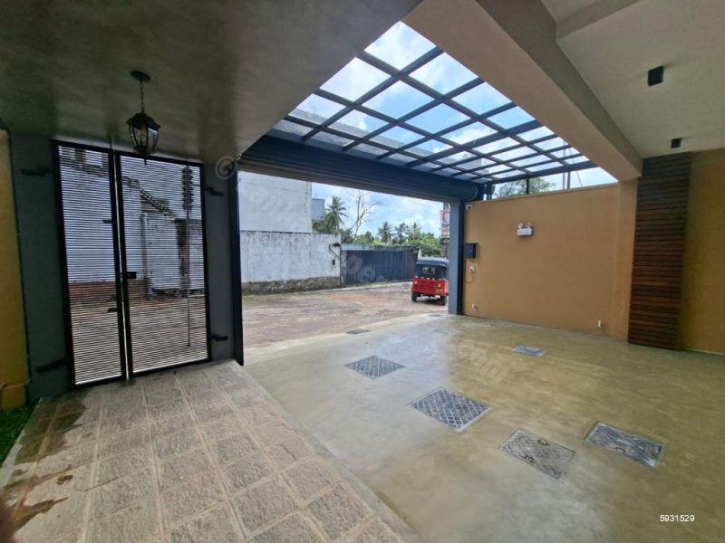 House for sale in Battaramulla