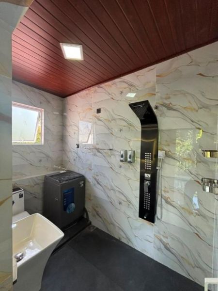 Bathroom - ￭ Rajagiriya ￭ 03BR House For Rent ￭ (NK11540)