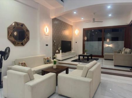 Living Room - 60 Perches Furnished Luxury House for Sale - HL50600