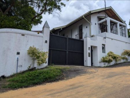 Exterior - 40.8 Perches House for Sale - HL43218