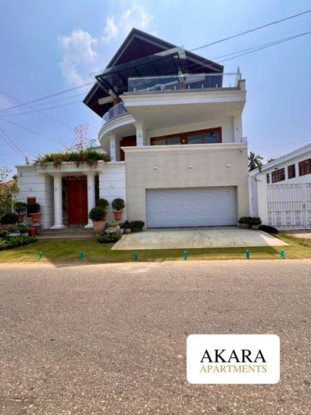 Exterior - 18 Perches Semi-Furnished House for Sale - HL50908