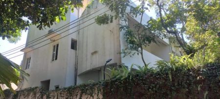 Exterior - 13 Perches Furnished House for Sale - HL35507