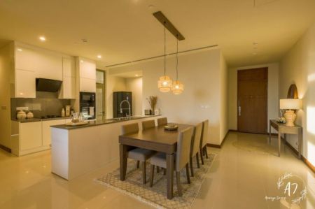Dining room - Modern apartment for rent in Colombo 