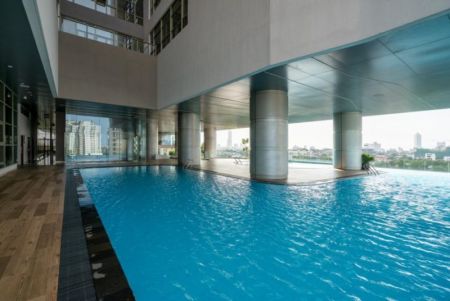 Pool - Modern apartment for rent in Colombo 