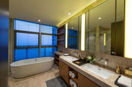 Kitchen - Shangri-La - 04 Bedroom Furnished Penthouse for Sale in Colombo 02 (A6090)