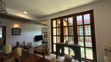 Living Room - Luxury Lakefront Villa for Sale/Exchange in Bandaragama (HSG104)
