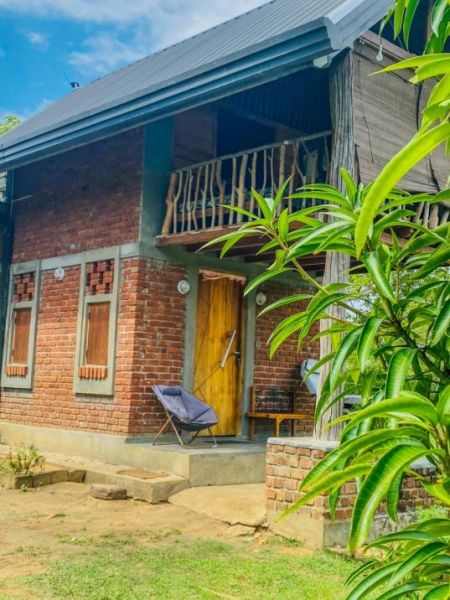 Exterior - 🌿 Spring Valley Chalets & Adventure Treehouse with Stunning Paddy Fields, mountain & River Views 
