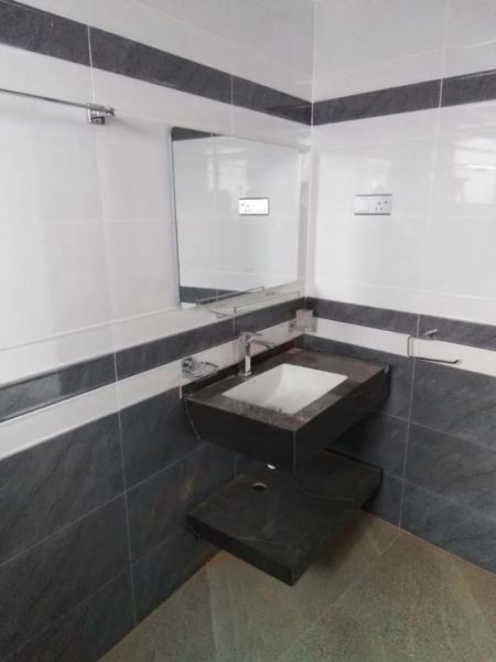 Bathroom - 4 Bedroom Brand New House for Sale - Nugegoda, Dewala Road | LKR 77 Million (EM944)