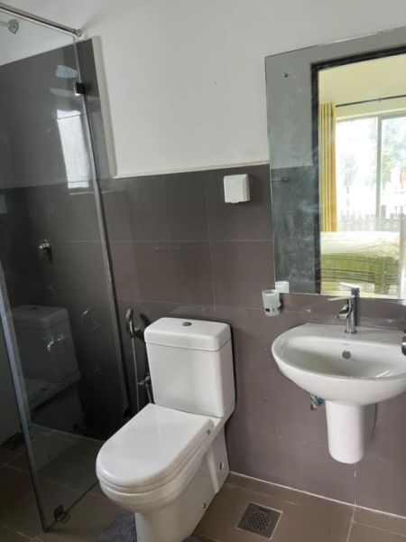 Bathroom - 3 Bedroom Apartment for Rent - Piliyandala, Kahathuduwa | LKR 155,000 Per Month (EM947)