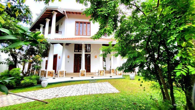 House for sale in Nugegoda