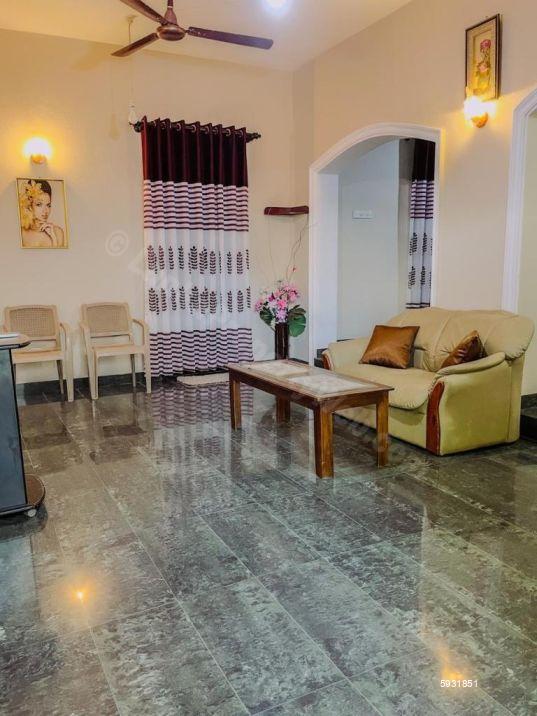 Living Room - House for rent in Kalubowila