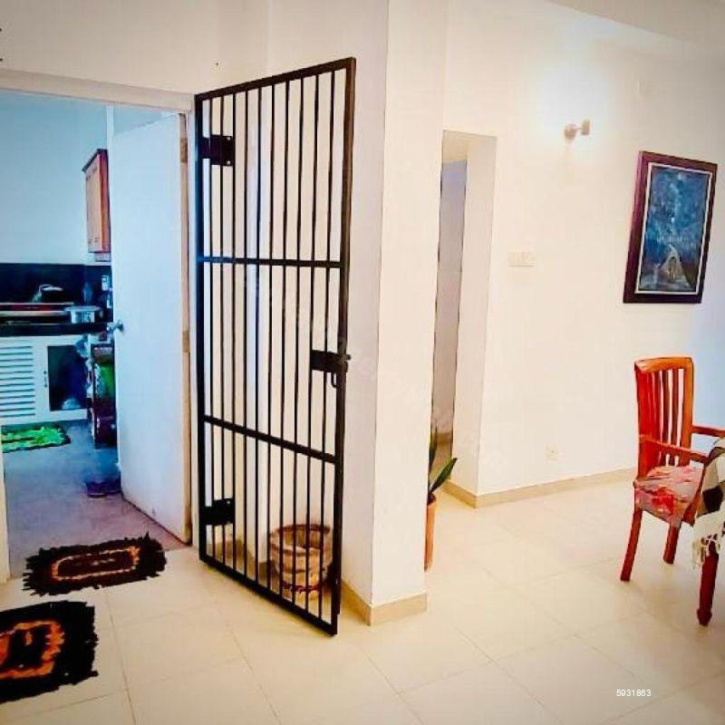 House for sale in Thalawathugoda
