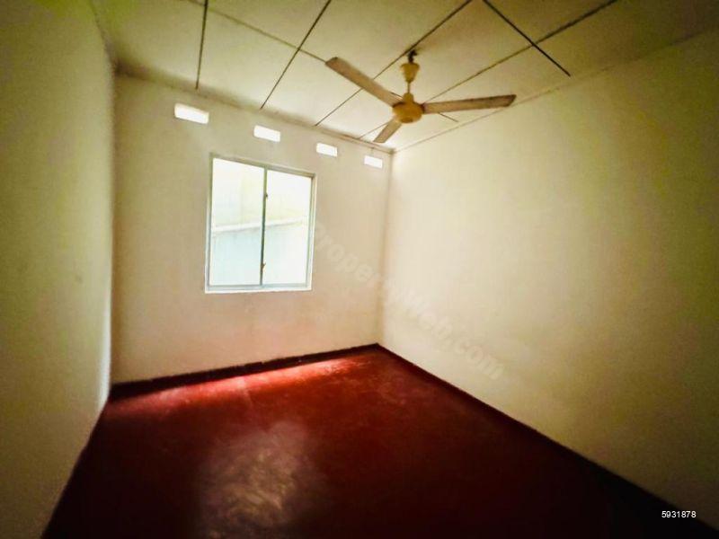 House for sale in Kolonnawa