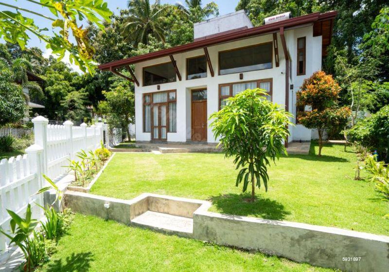Exterior - Villa for sale in Kandy
