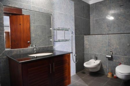 Bathroom - 35 Perches House for Sale - HL49519