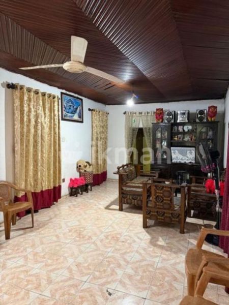 Living Room - House For Sale In Colombo 14 (file No 136e) 