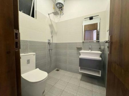 Bathroom - Orchard Grand - 03 Bedroom Unfurnished Apartment for Sale in Colombo 03 (A5211)