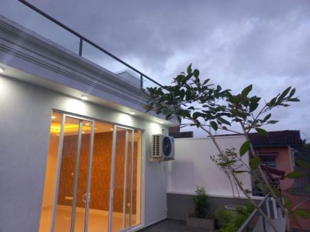 Exterior - 4 BR Luxury House For Sale in Pelawatta  - PDH168