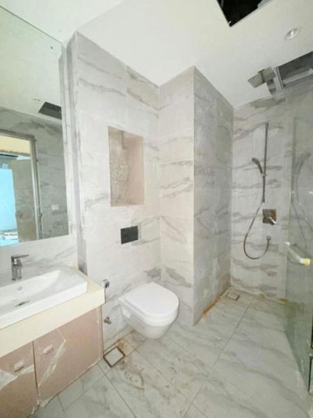 Bathroom - 606 The Address - 03 Bedroom Unfurnished Apartment for Sale in Colombo 03 (A1542)