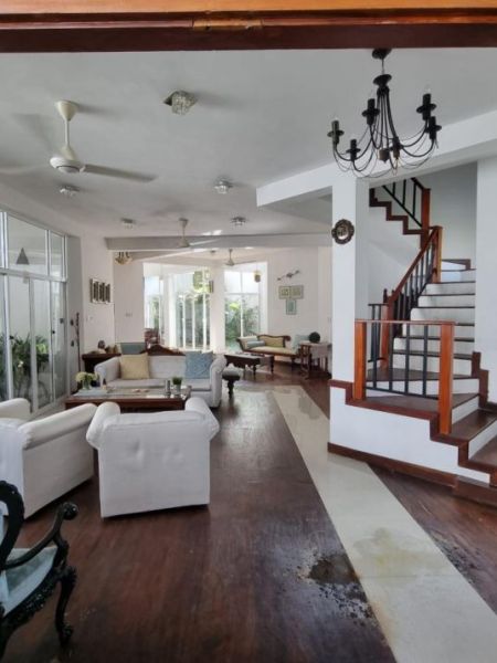 Living Room - House For Sale – Nawala Road, Nugegoda