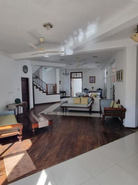Living Room - House For Sale – Nawala Road, Nugegoda