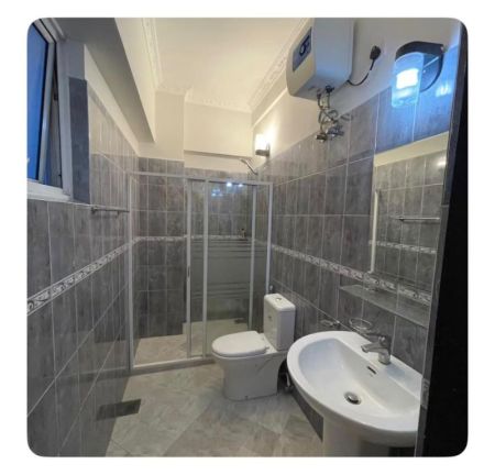 Bathroom - Luxury 3 Bedroom Fully Furnished Apartment for Rent in Colombo 06 | LKR 300,000 per Month (EM021AM)