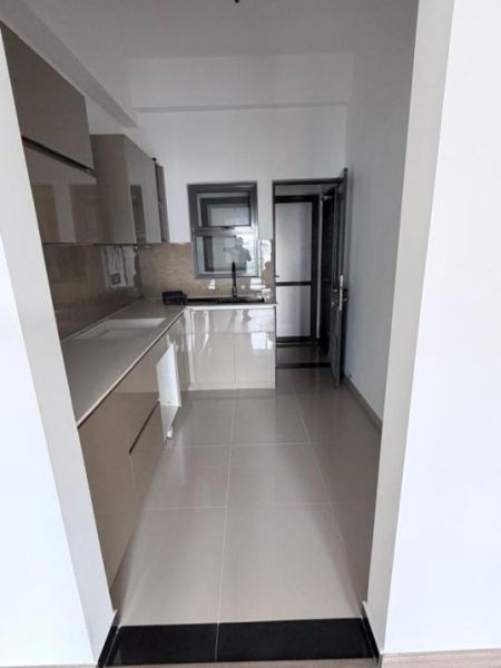 Kitchen - Luxury 2 Bedroom Golf Apartment for Sale at Canterbury Golf Resort / LKR 35,500,000 (Negotiable) (EM231RN)