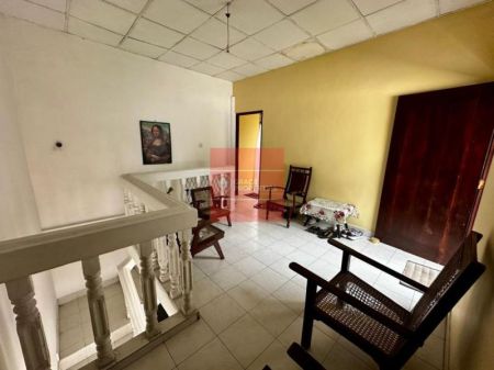 Living Room - House for Sale in Hokandara, Great to live in or to Invest, Priced to Sell.