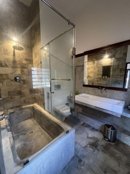 Bathroom - Gorgeous 3 Bedroom with a Private Pool for $1399 a month. Super Deals from ZOOM REAL ESTATE | TOP REALTOR ROMESH 