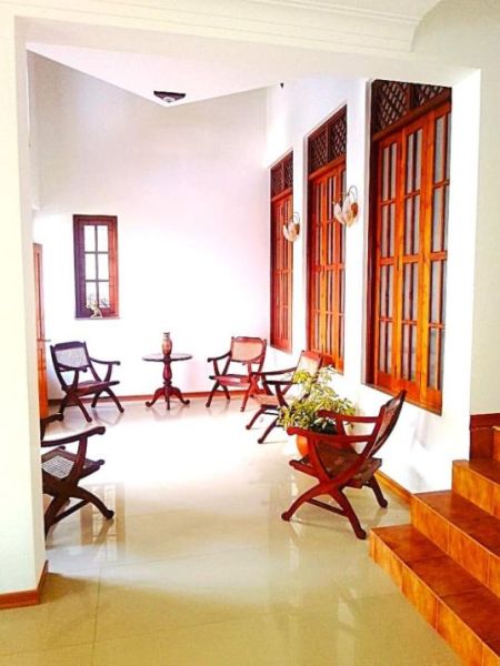 Living Room - Elegantly Designed Spacious Luxury House for Sale in Dutugamunu Street - continuation of Havelock Road - Colombo 06.