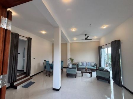 Living Room - Brand-New 3 Bedroom Luxury House for Rent at Point View Residencies, Rajagiriya / LKR 400,000 (EM028MI)