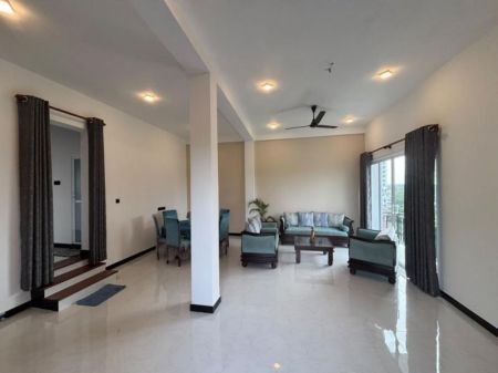 Living Room - Brand-New 3 Bedroom Luxury House for Rent at Point View Residencies, Rajagiriya / LKR 400,000 (EM028MI)