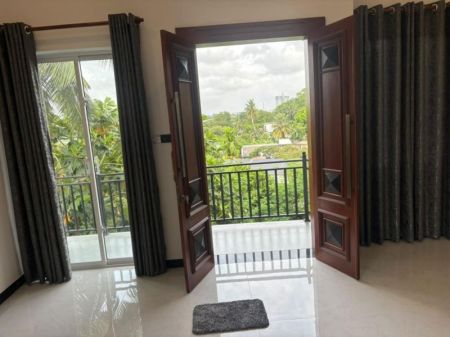 Bedroom - Brand-New 3 Bedroom Luxury House for Rent at Point View Residencies, Rajagiriya / LKR 400,000 (EM028MI)