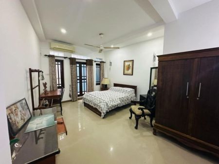 Bedroom - Spacious Luxury 5-Bedroom House for sale in a prime locality in Nugegoda. 