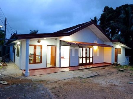 Exterior - House For Rent In Pannipitiya ( File No 5546b) In Araliya Uyana