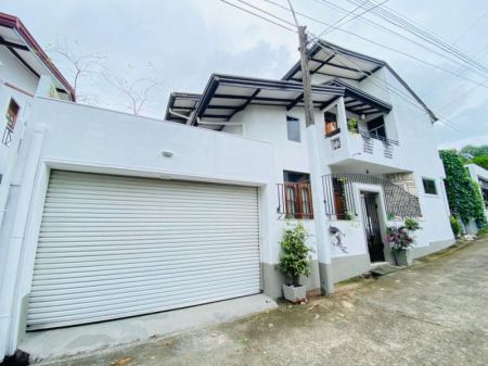 Exterior -  Modern 2-Story House for Rent in Thalawathugoda 