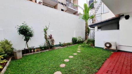 Exterior - 5 Bedrooms House Sale in Colombo 7- PDH170