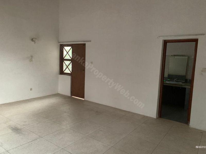House for sale in Rajagiriya