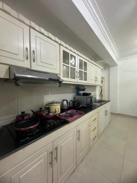 Kitchen - Colombo 05 Long-Term Rental – Fully Furnished 3BHK Apartment. (CSMP10D)