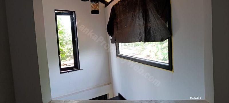 House for rent in Ganemulla