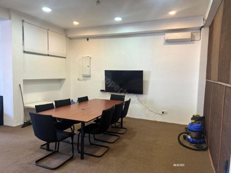 Commercial for rent in Dehiwala