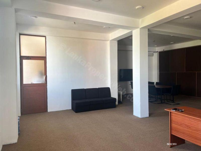 Commercial for rent in Dehiwala