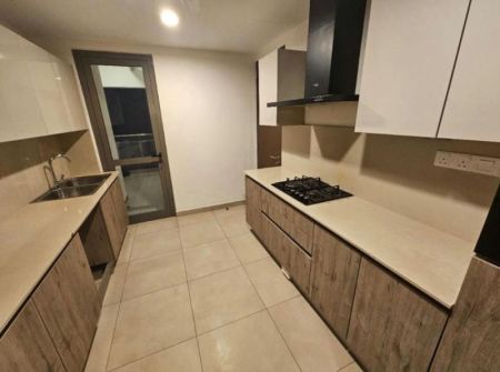 Kitchen - 447 Luna Tower - 03 Bedroom Semi Furnished Apartment for Rent in Colombo 02 (A6450)