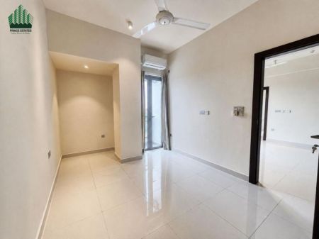 Bathroom - Modern 2 Bedroom Living in the Heart of Colombo 05