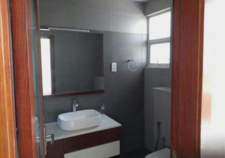 Bathroom - Blue Ocean - 02 Bedroom Unfurnished Apartment for Sale in Colombo 03 (A5434)
