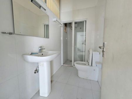 Bathroom - Liberty Plaza - 02 Bedroom Unfurnished Apartment for Sale in Colombo 03 (A1354)