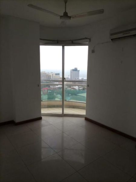 Bedroom - St. Micheal's - 03 Bedroom Unfurnished Apartment for Sale in Colombo 03 (A6125)