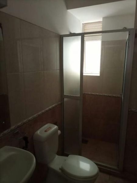 Bathroom - St. Micheal's - 03 Bedroom Unfurnished Apartment for Sale in Colombo 03 (A6125)